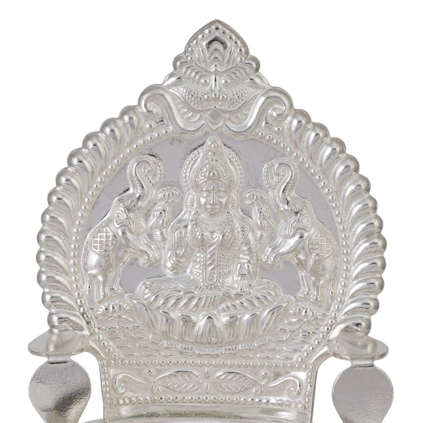 Nagas Kamatchi Vilakku